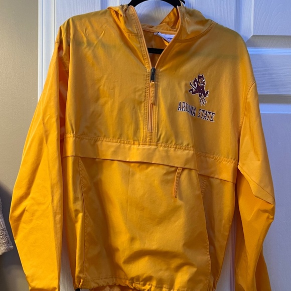 Champion Water Resistant Jacket - Picture 1 of 3